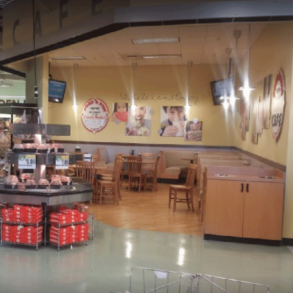 CM-Tilton-cafe
