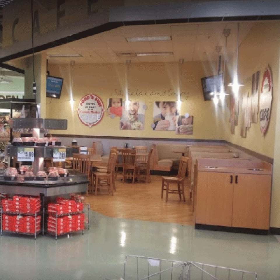 CM-Tilton-cafe
