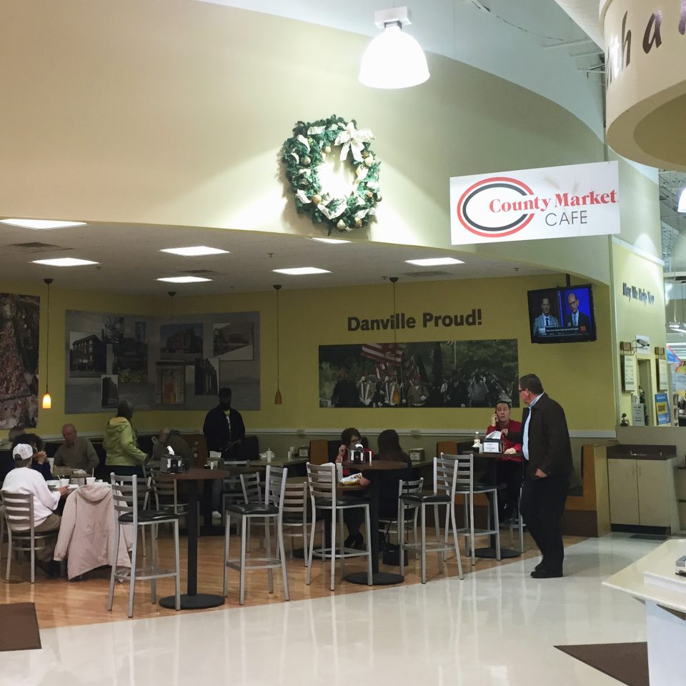 County Market Cafe North square