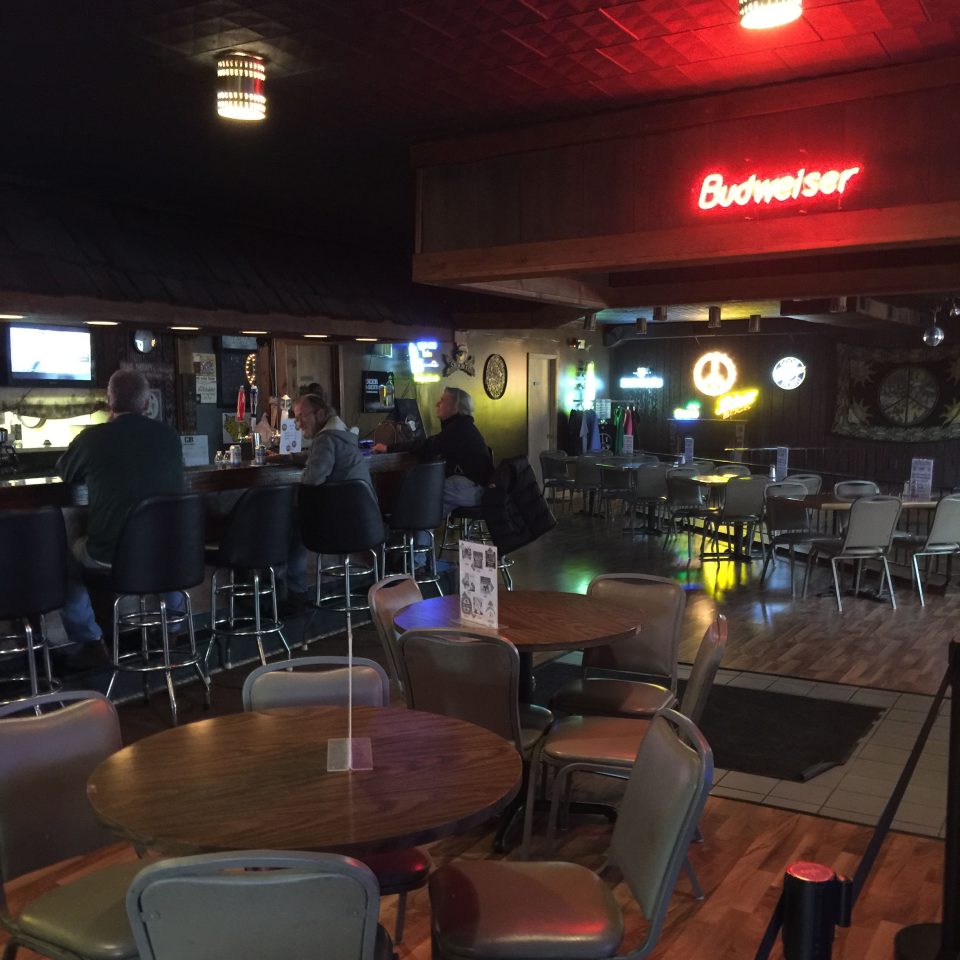 I&I Tavern square