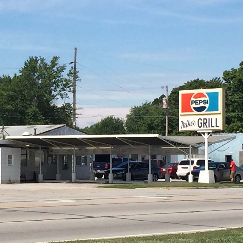 Mike's Grill outside square