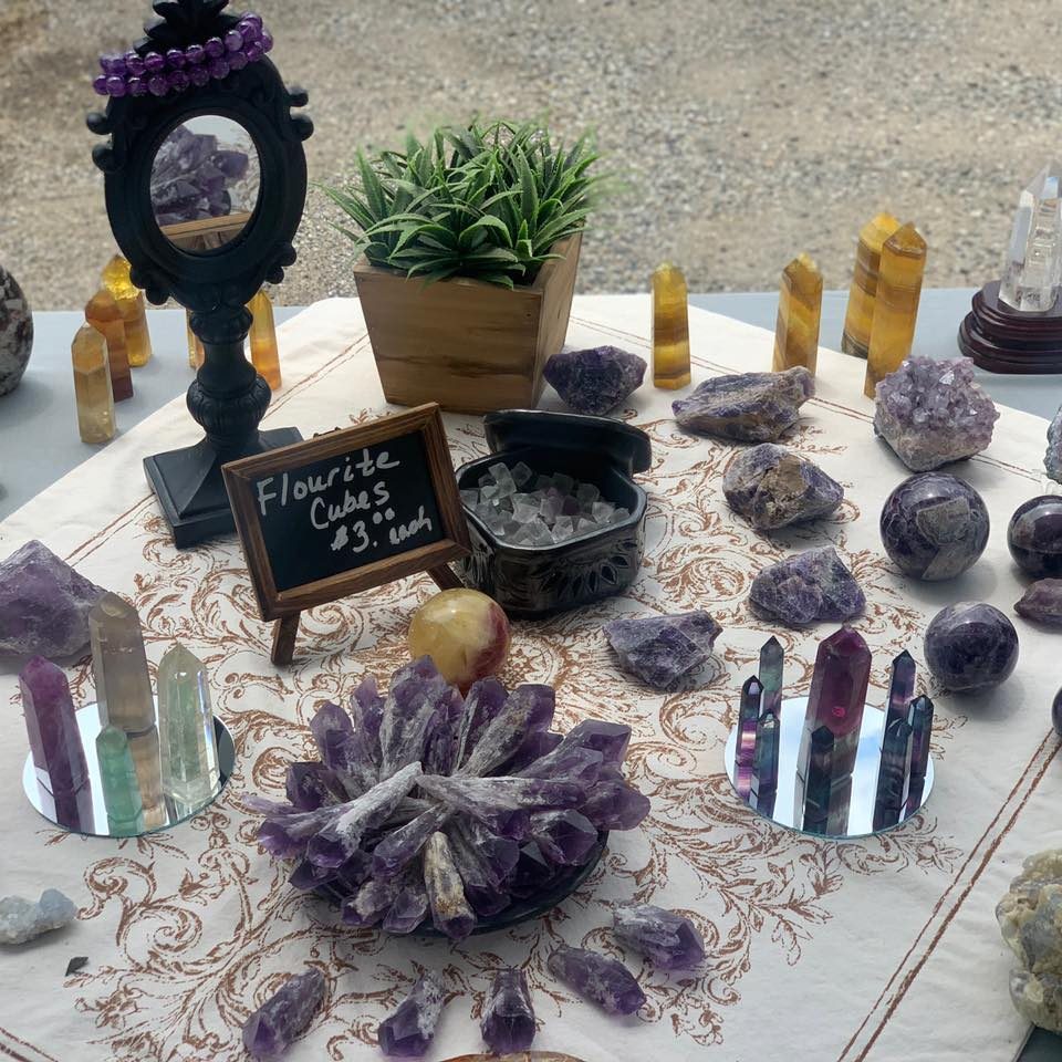SarahLee's Healing Mountain Crystals