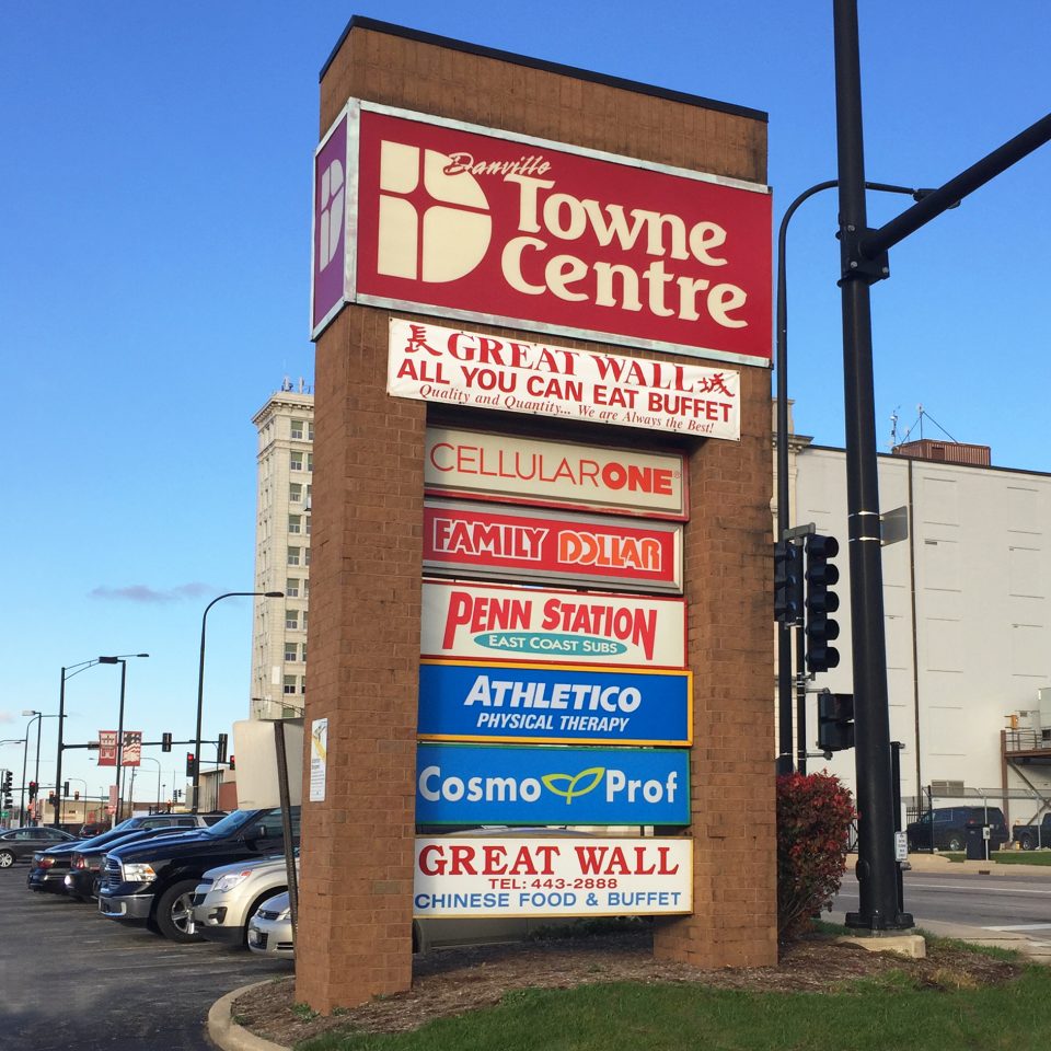 Towne Centre square
